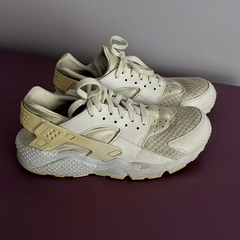 Nike huaraches